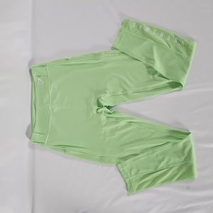 Gymshark Ladies Medium Tropic Green Leggings with 2 Pockets